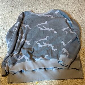 American Eagle Outfitters Gray Crewneck Sweater